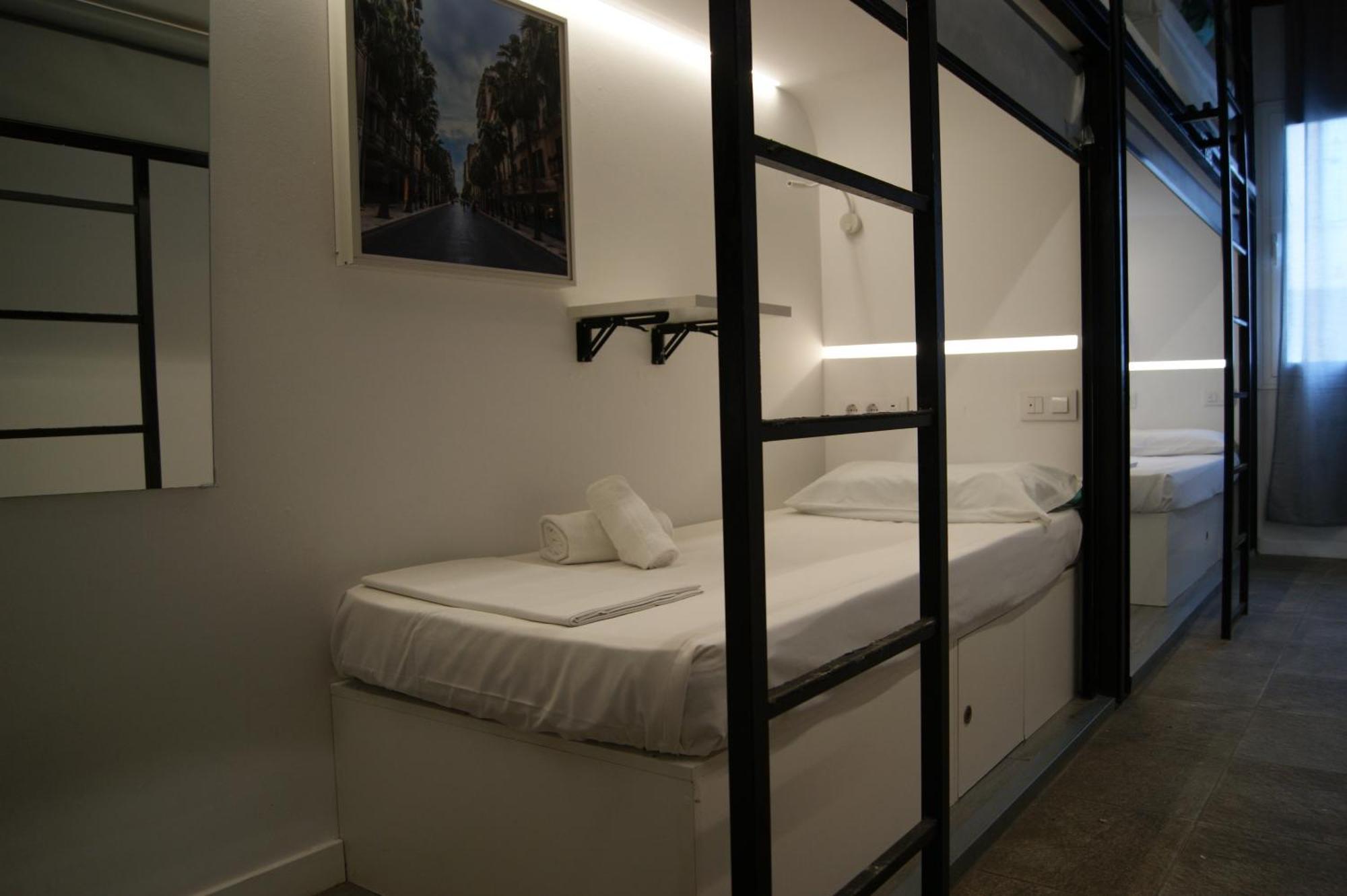 M Pods Malaga Hotell Eksteriør bilde